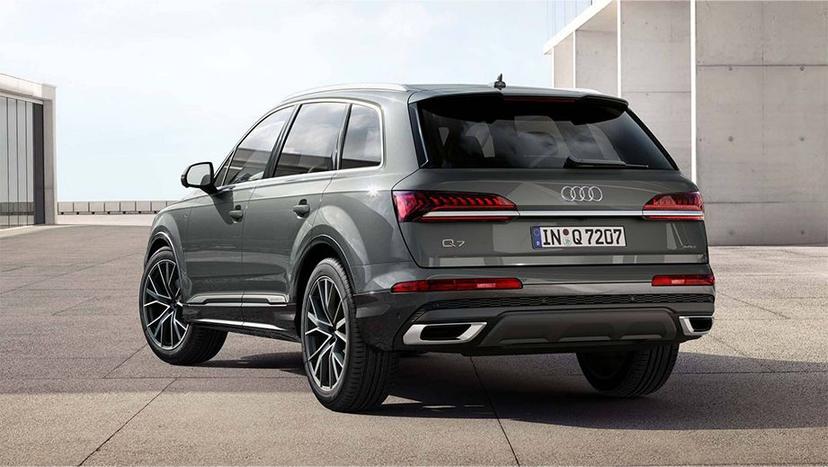 Audi Q7 2022-2023 Exterior image 15