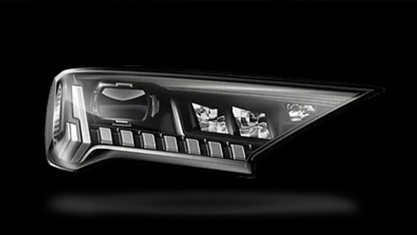 Audi Q7 2022-2023 Exterior image 9