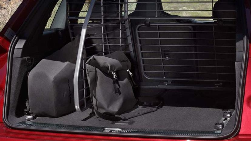 Audi Q7 2022-2023 Interior image 12