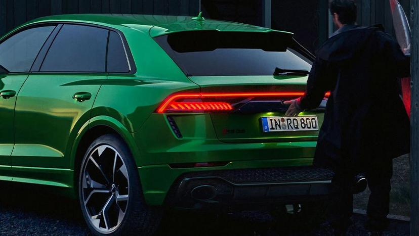 Audi RS Q8 Exterior image 10