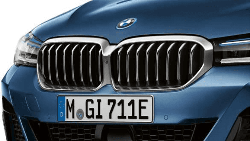 BMW 5 Series 2021-2023 Exterior image 8