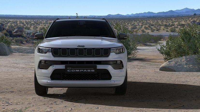 Jeep Compass Exterior image 13