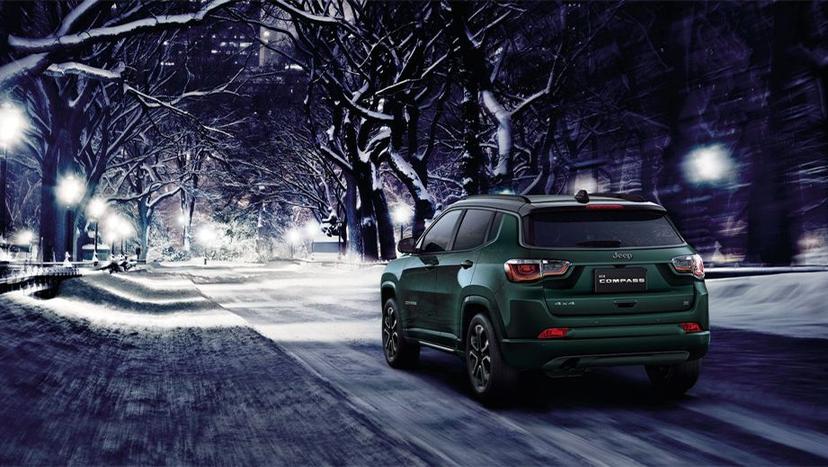 Jeep Compass Exterior image 2