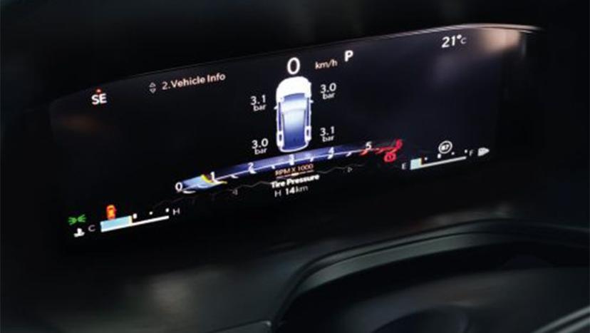 Jeep Compass Interior image 17