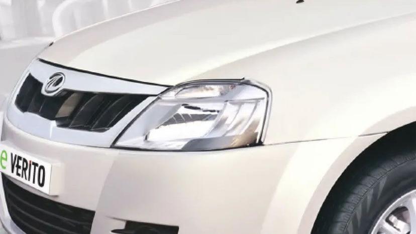 Mahindra E Verito Exterior image 1