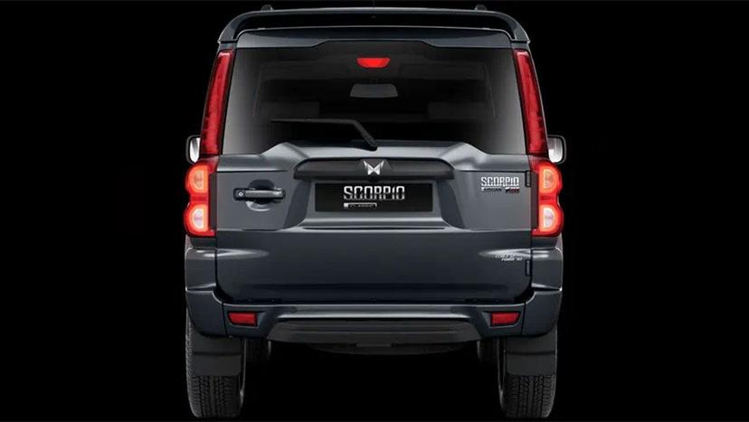 Mahindra Scorpio Classic Exterior image 1