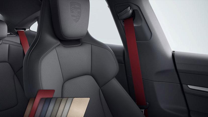 Porsche Taycan Interior image 14
