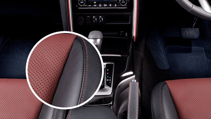 Toyota Fortuner Legender Interior image 2